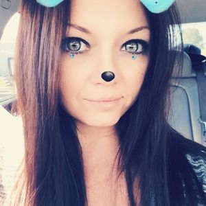 Meet your Posher, Nikki